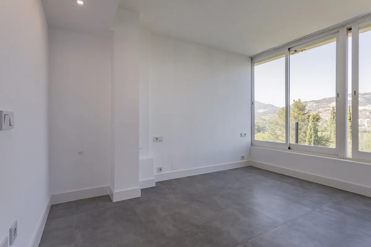 b55f82c9-30ca-4233-9a27-9ee041494194