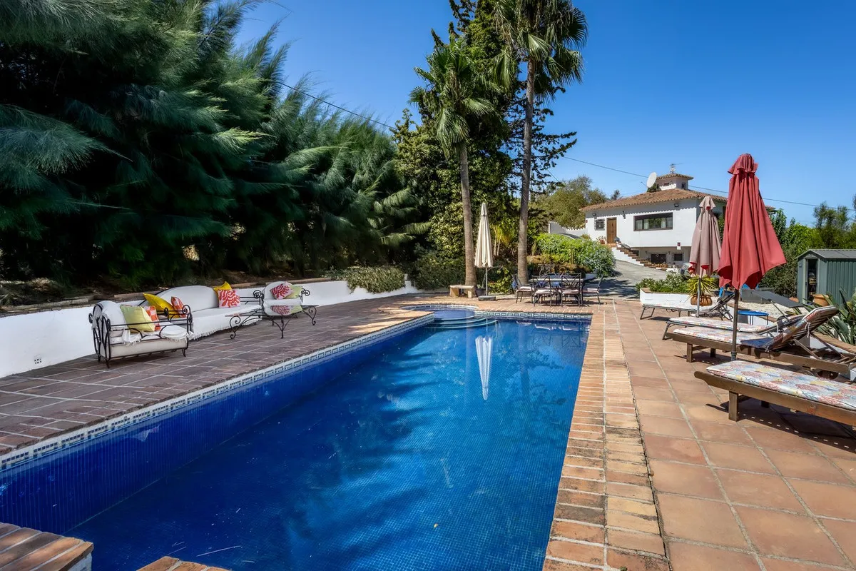 4f287b5a-44e4-41f2-946a-2c4e1ef2fce9