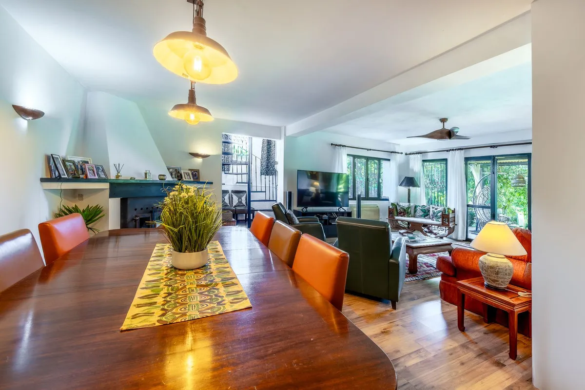 50ed0ba3-c4b1-4096-a459-4f989693f7bb