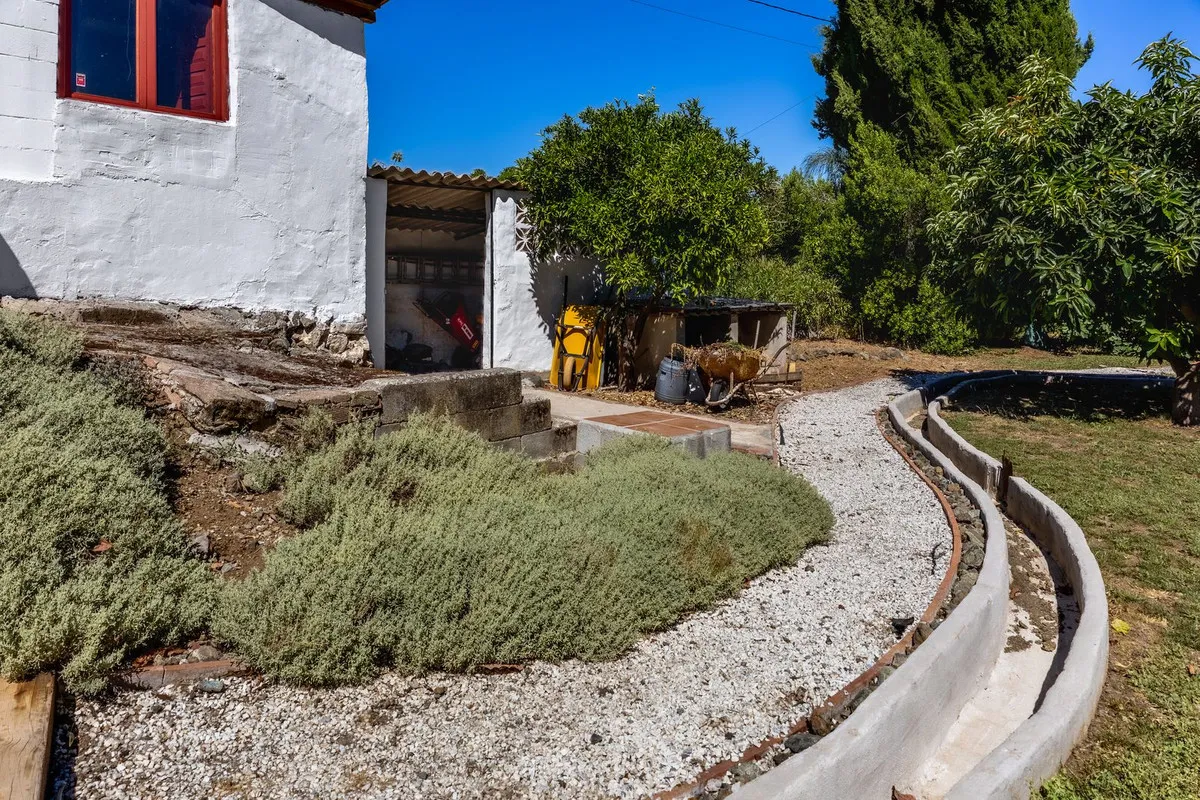 7e0a51e6-e0f5-41ee-bf5a-089cb07fc50d