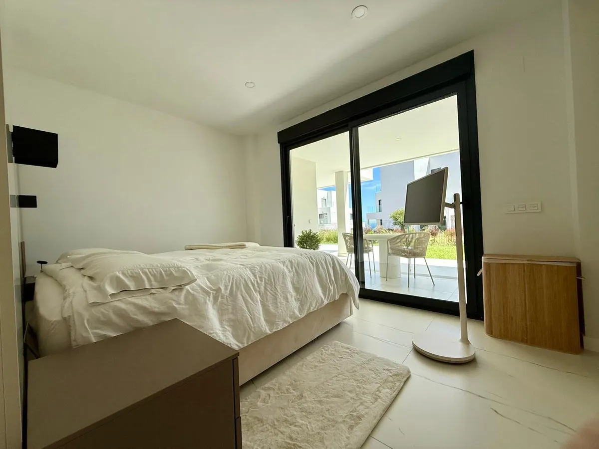 7782902a-37e0-4f4c-8996-7d2a9b4b267f