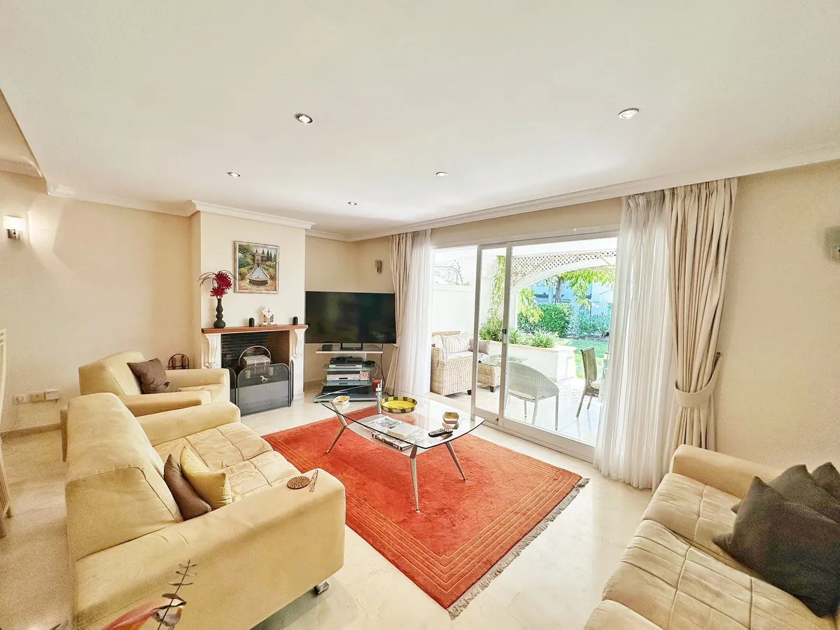 a0c9a42d-4c00-4ec2-babc-275bf982e1e5