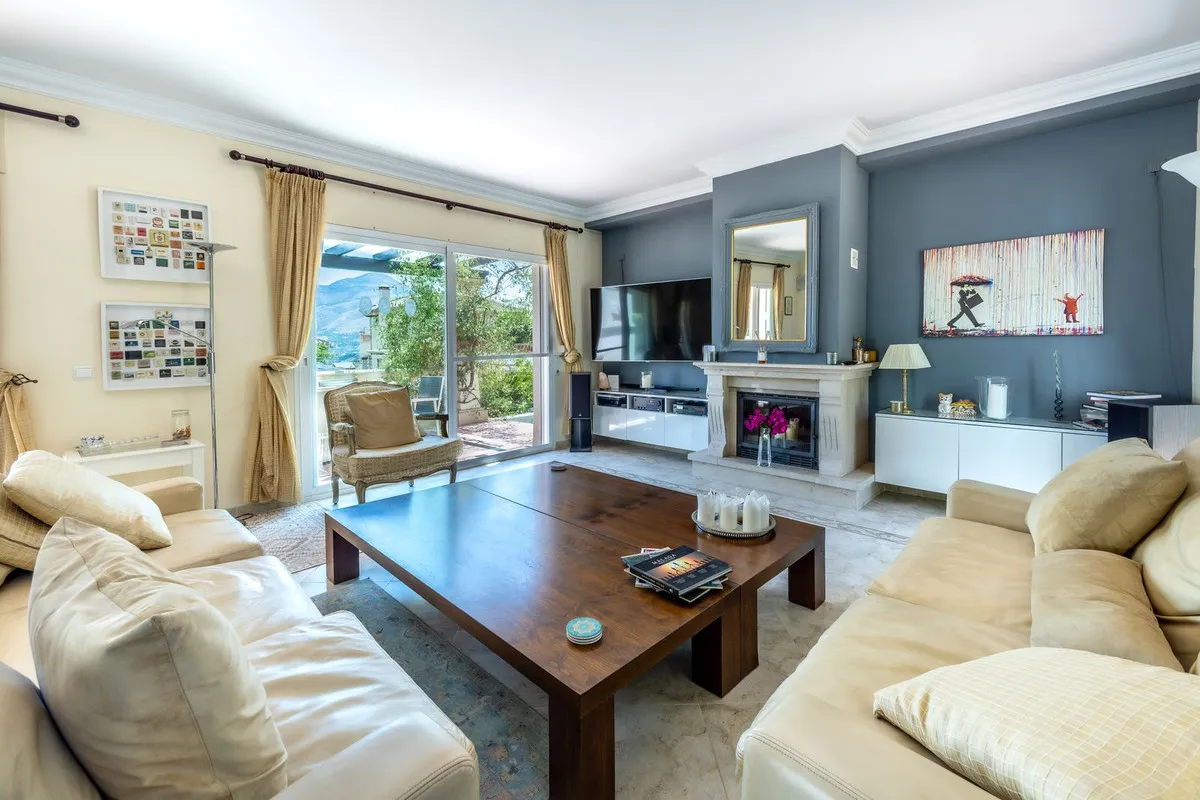 6449991c-6944-4996-95ad-ebe9589e5105