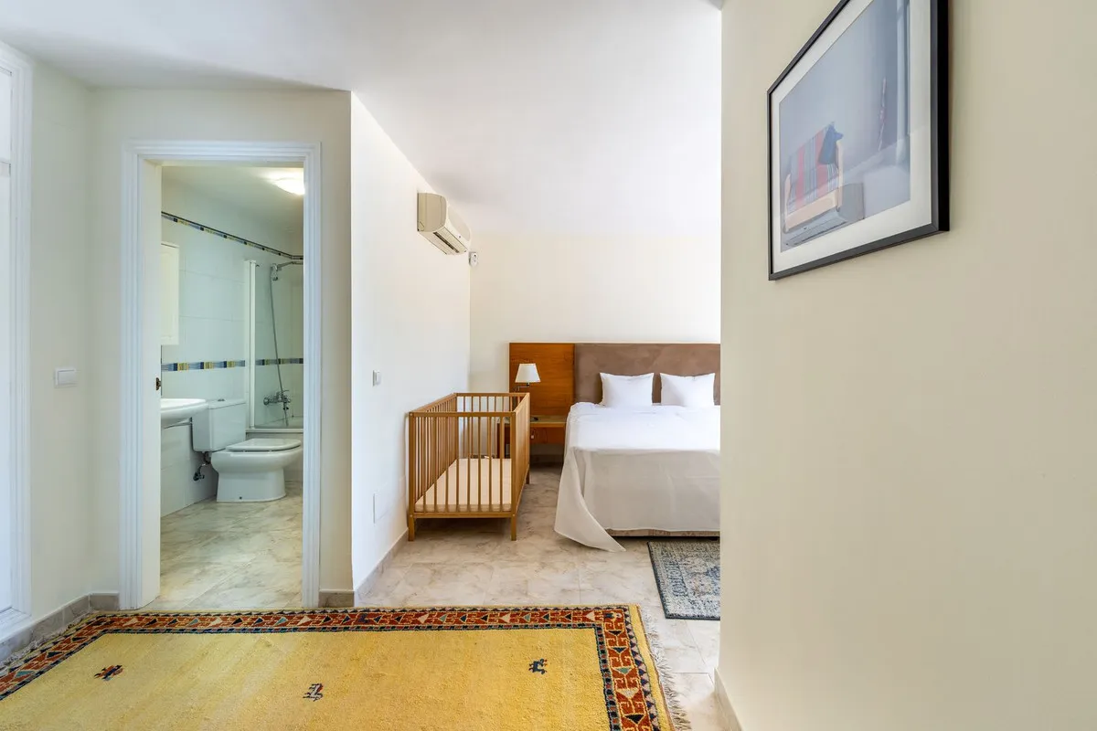 c9c14c17-6508-4553-aae2-e8968d1b3084