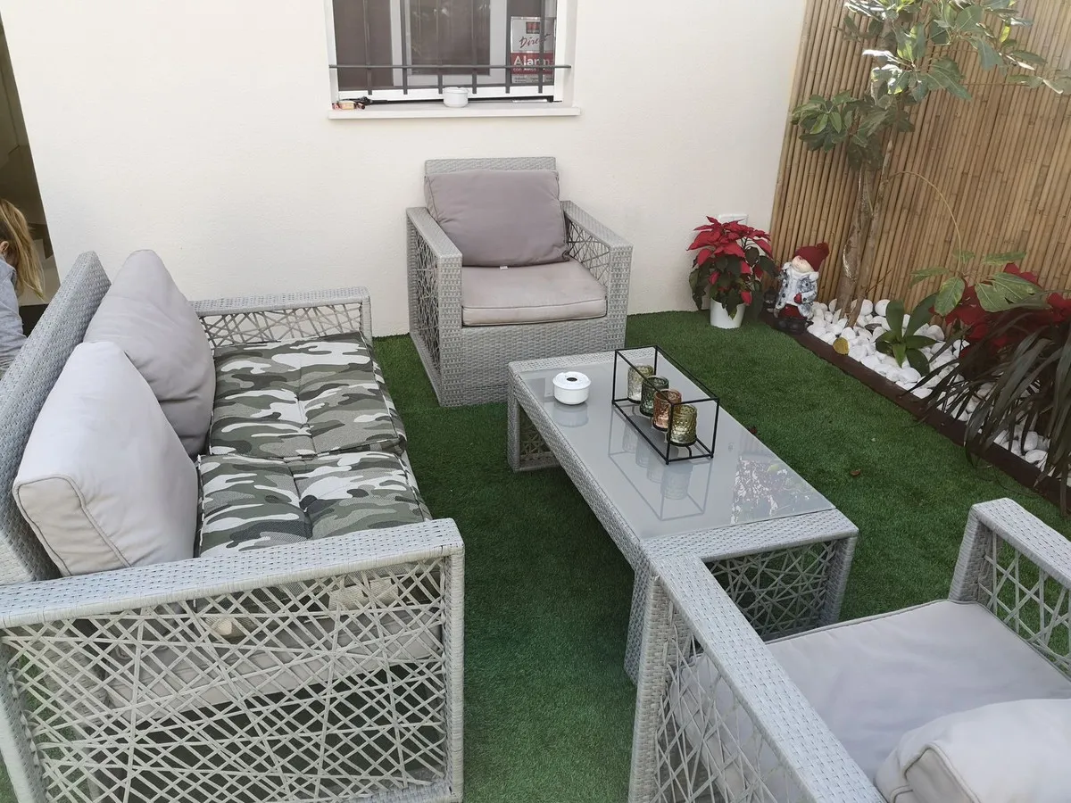 a12a595c-b2fb-40d2-8a53-0dd7ffe05c02