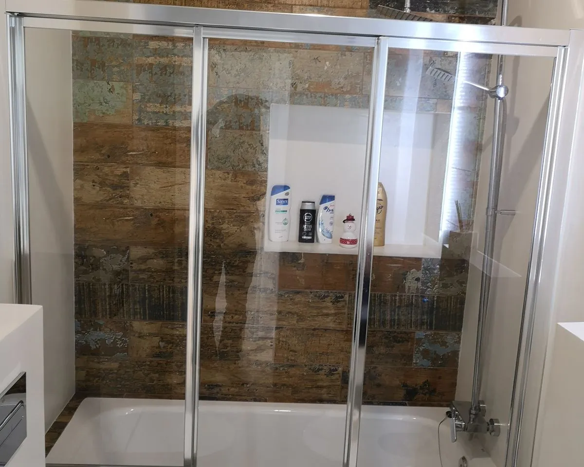 bf502281-9932-4fb4-93cc-88459730eea5