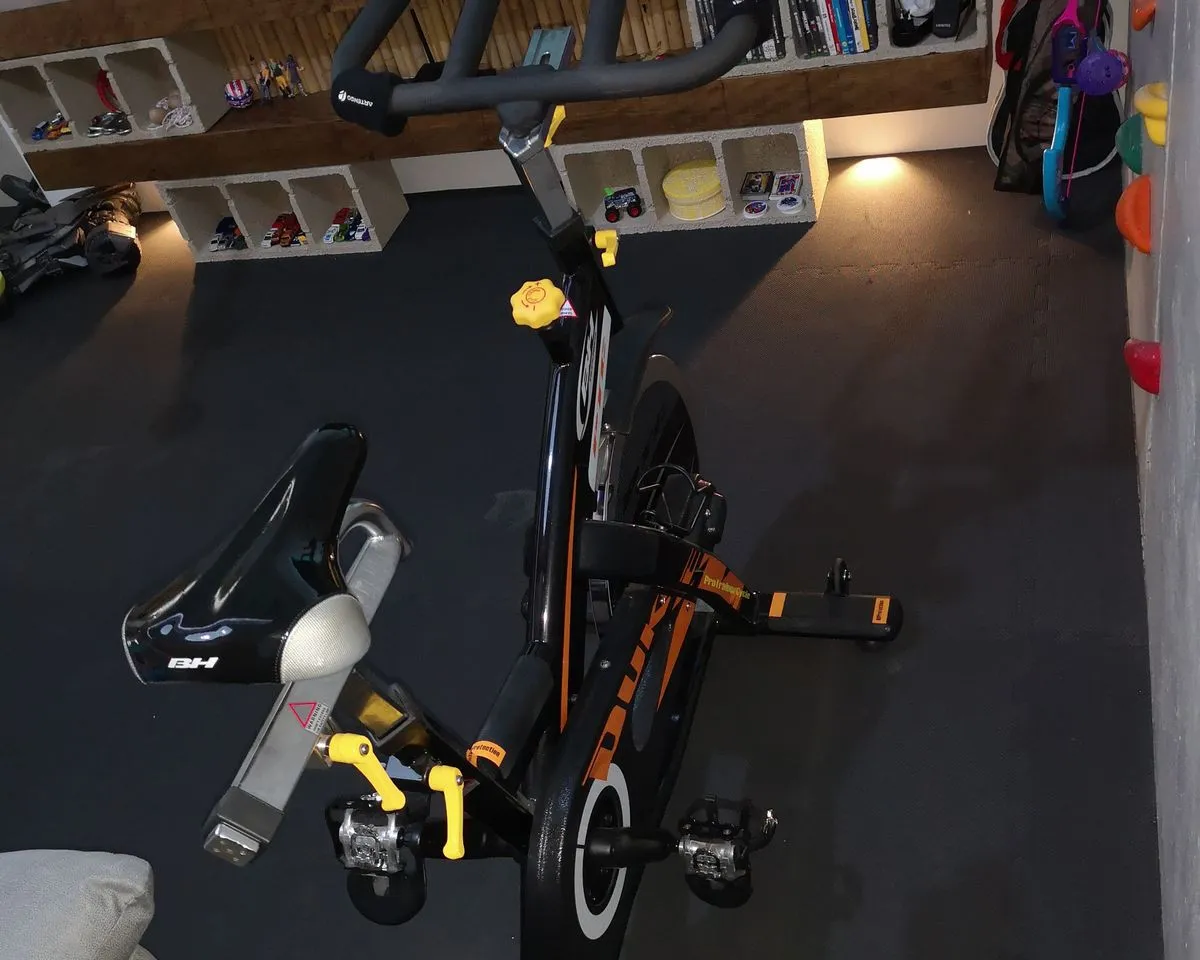 c5fca71b-5c51-4b6e-a636-1de78ff1e706