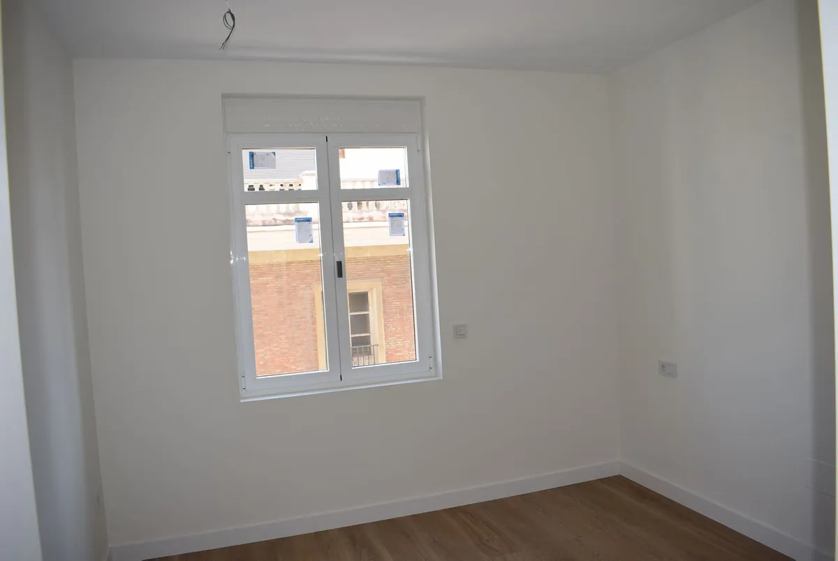 07498eb4-f813-4444-a5c1-607ec28b71d6