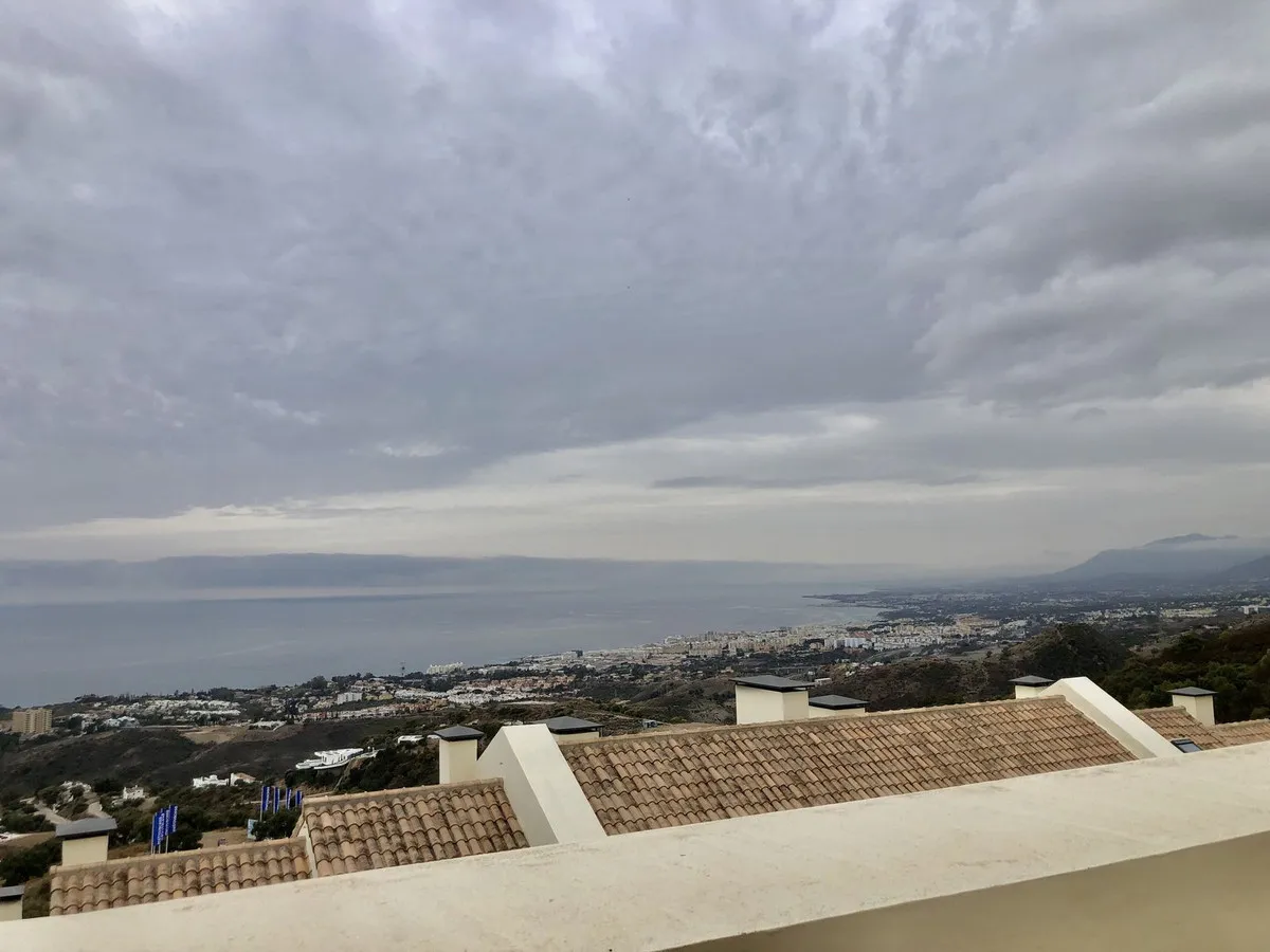 b7e6993c-c42b-4e12-b6f9-018363d1d2fa