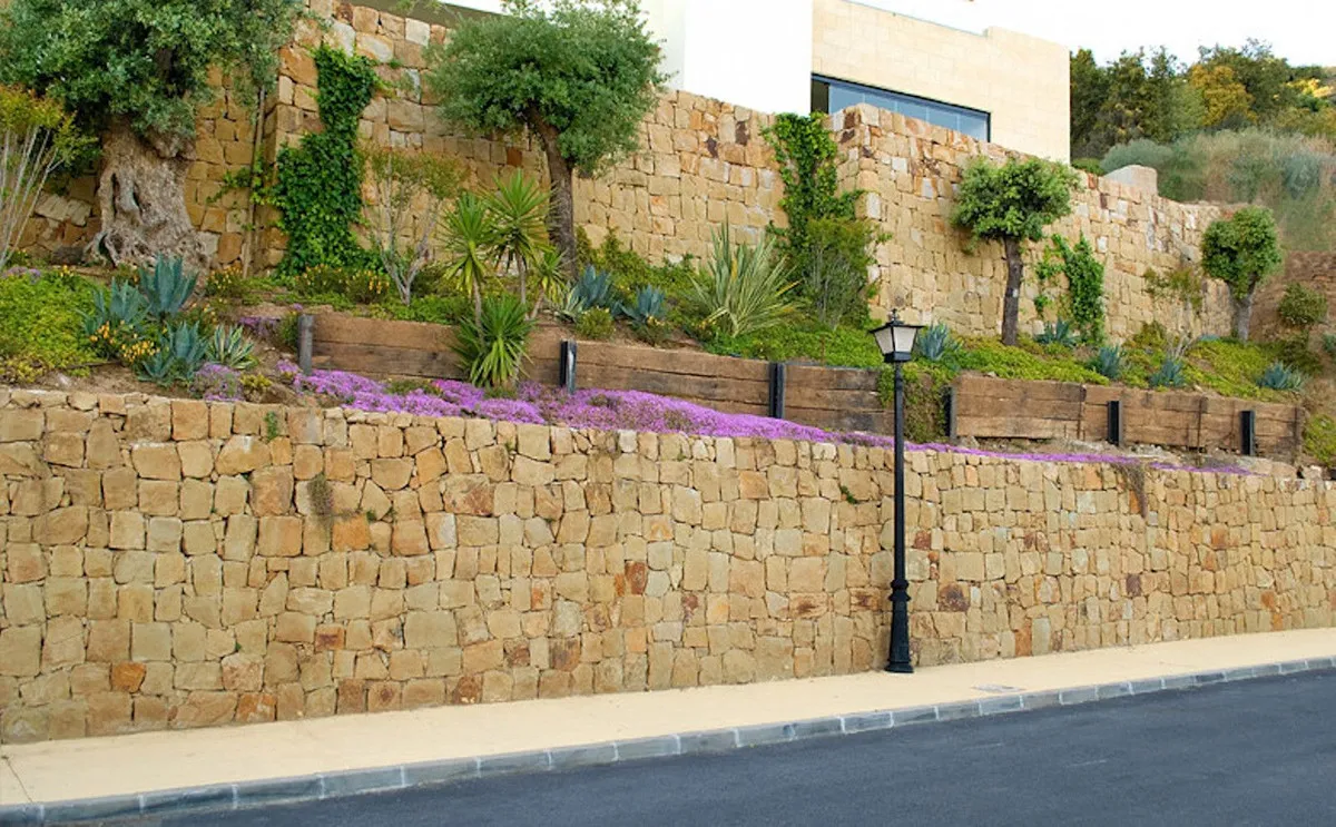 c04f5289-f2ed-4a92-97b8-a5cccca499b2