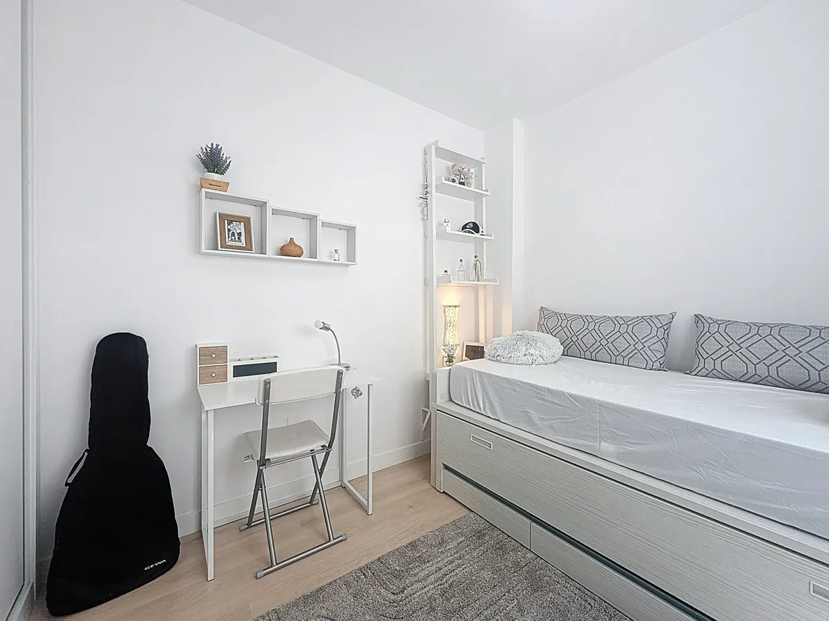 08fd943c-aa65-43b9-a259-f48f6b77a692