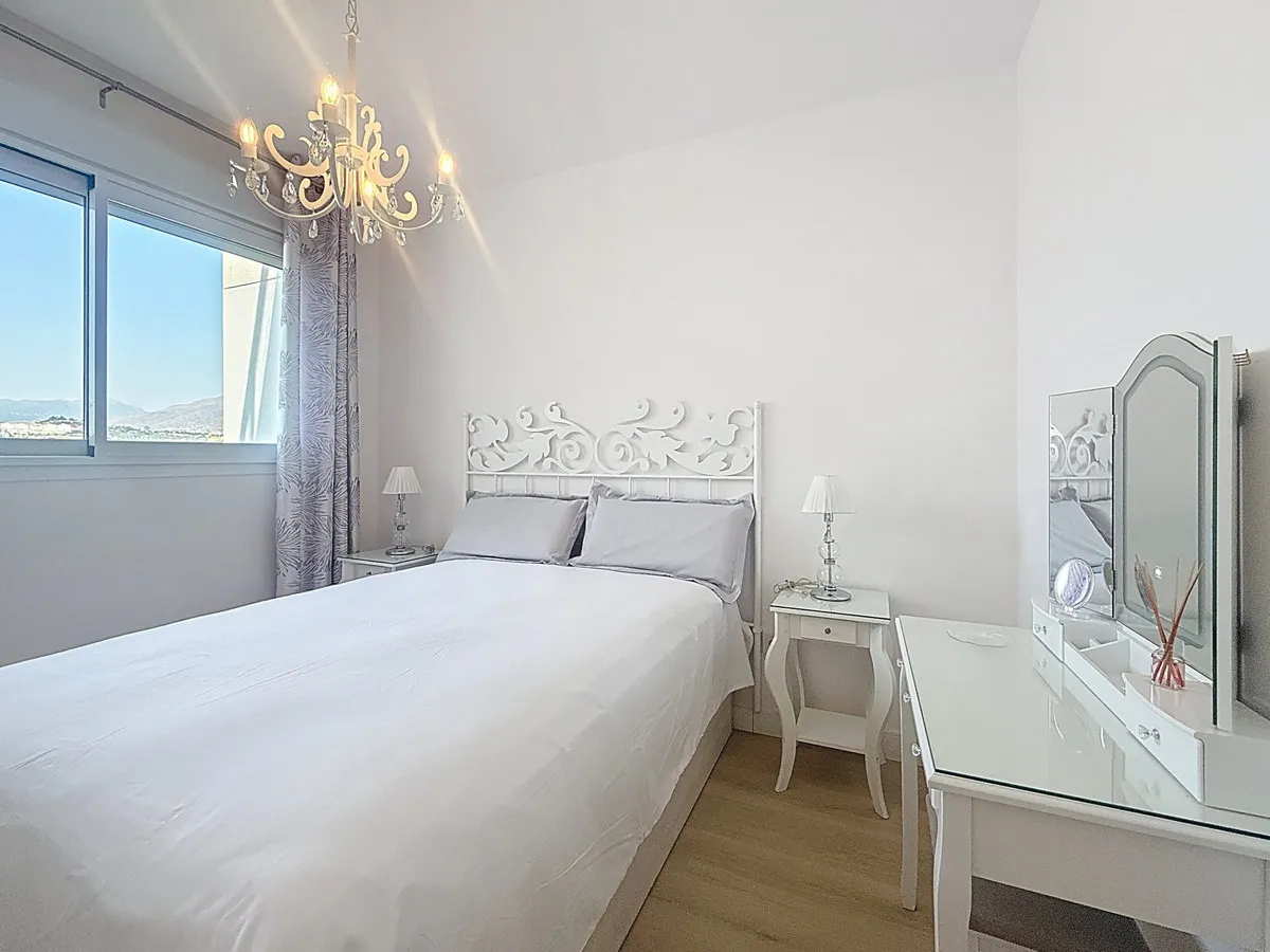 796531c7-70c9-43b2-860b-48dd0b1dc9af