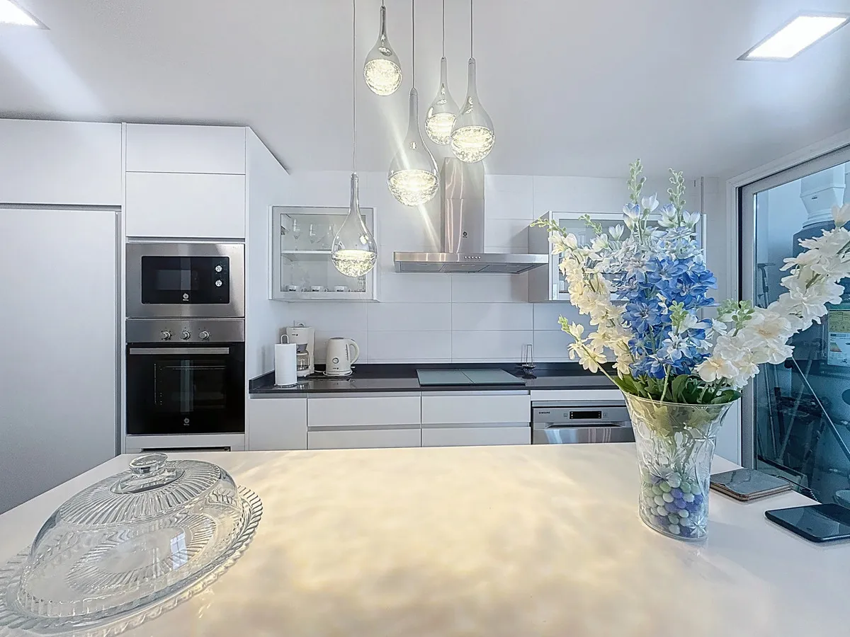 be493577-f37a-4160-adb4-44e9cd96a37f