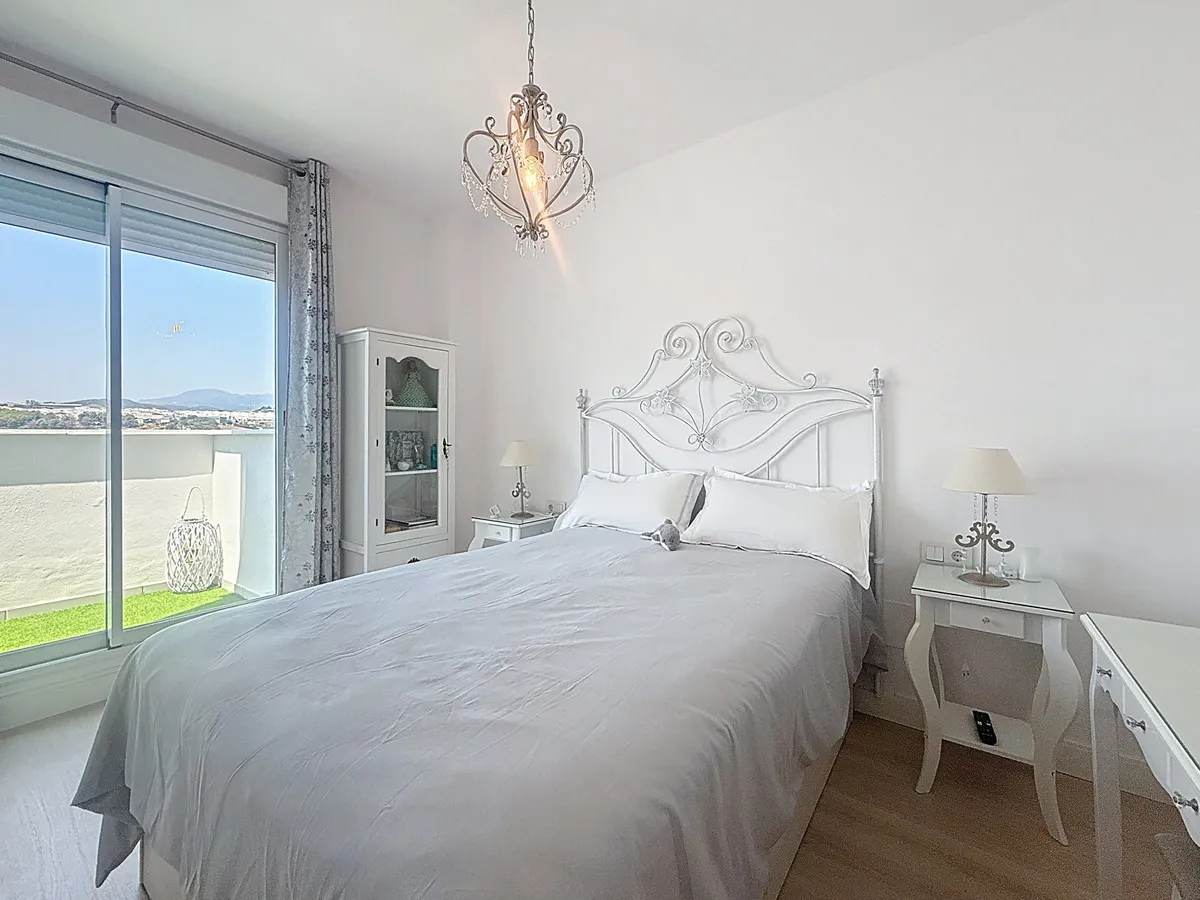 ec6b2937-4864-4507-8d18-0117a1d0f5e1