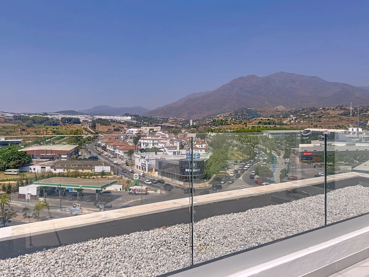 ff29527c-722e-4453-992f-736bbea05f2c