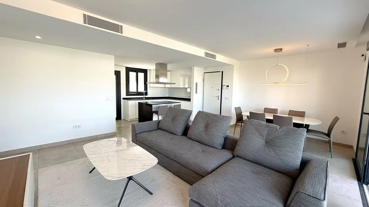 3eccbd42-f7d1-474a-b06d-ad63a8446d2b