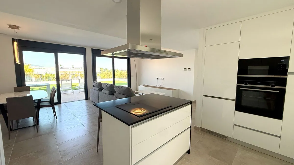 59d3d900-2d55-4017-87be-903ec5263cef