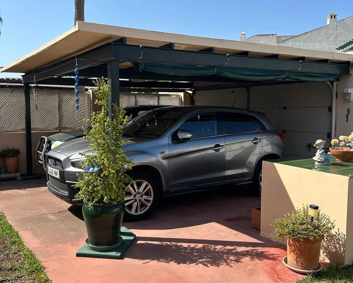 292522ff-2e5f-43a1-8004-e9a716f5fdac