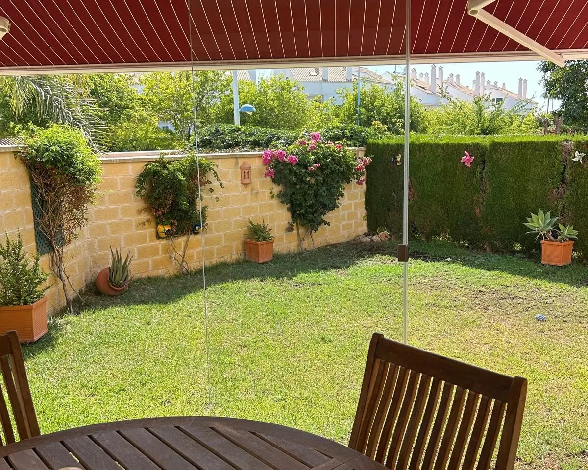 a8d8c879-7c33-4462-8588-1993b1025e45