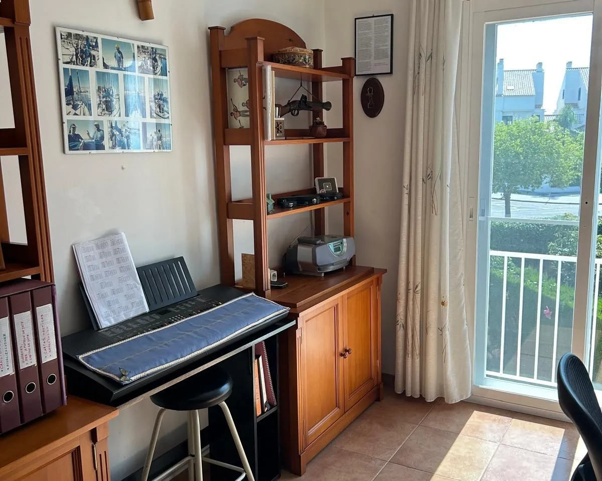 ff15c018-5448-4154-b1a4-bcb1354dc58f