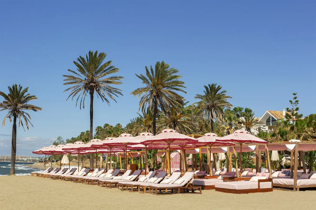 142fac24-c5f3-4e7c-ac76-d313fd9a9315