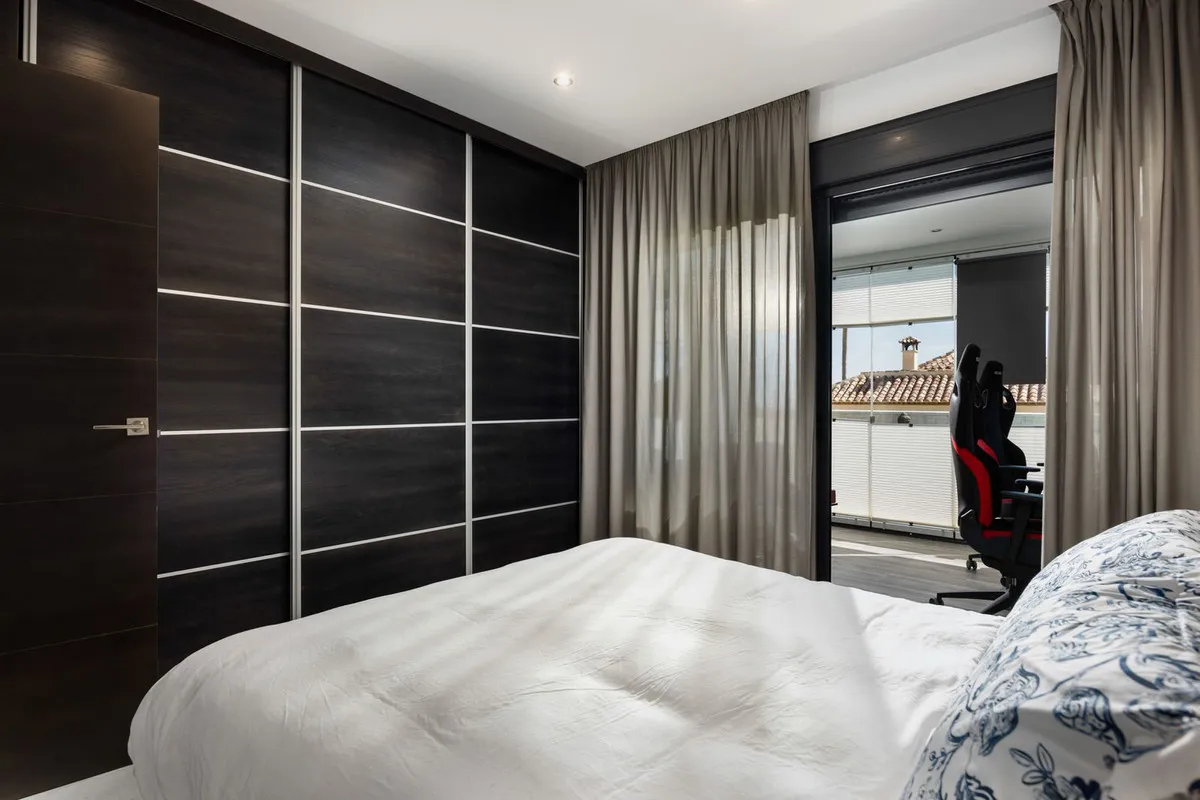 1fd20727-064f-4c00-8aad-33cfc63caee4