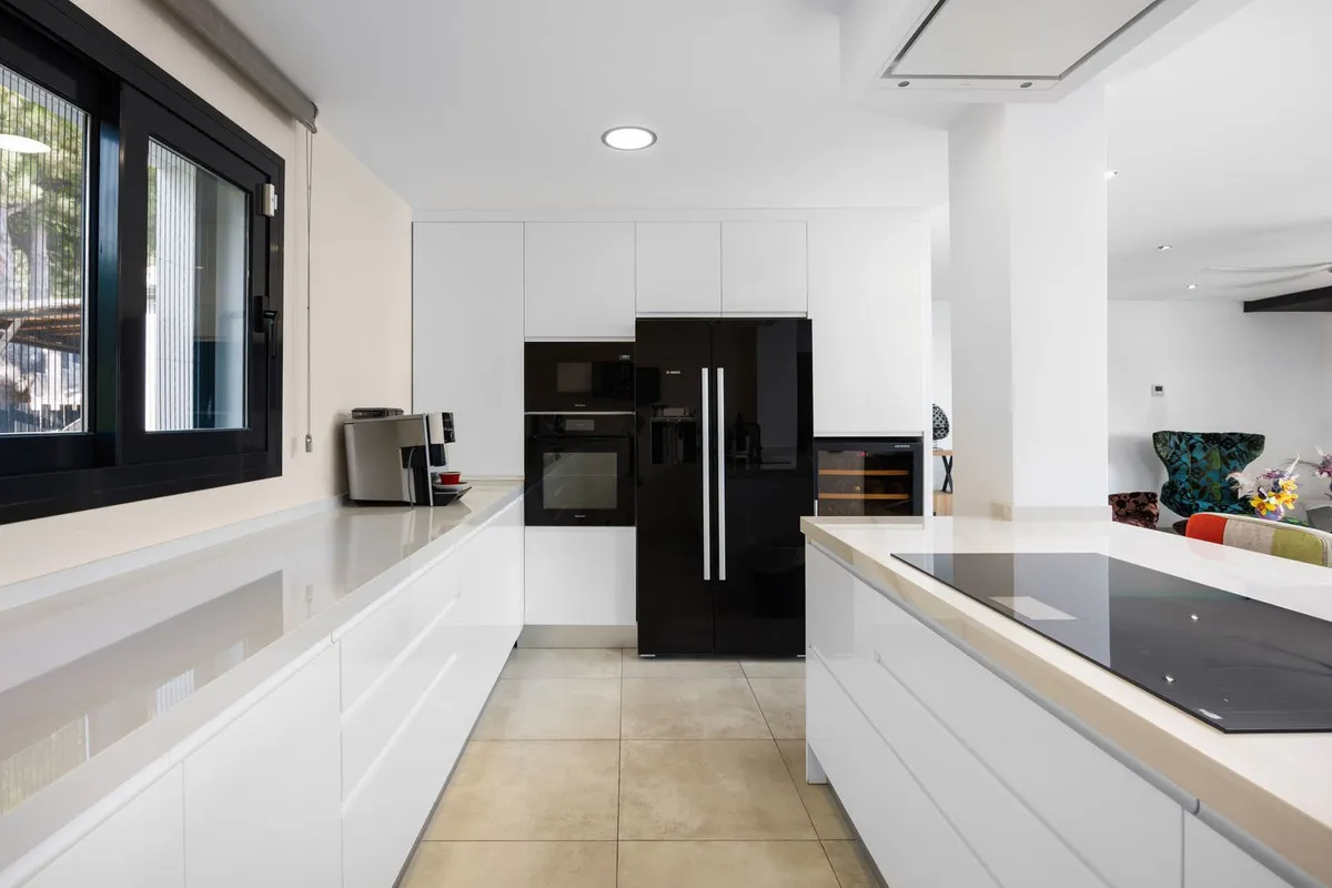 32435f5c-80d7-41a2-8cfc-02ea780e3a5d