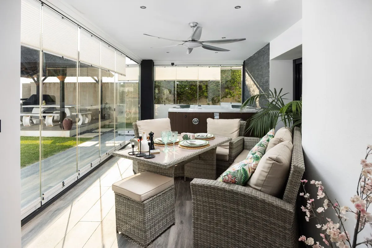 37230dbb-b39f-4756-a595-2811f0a06ae0