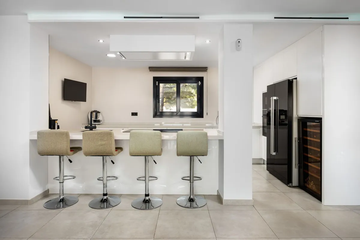 7aae003b-b4d9-40ec-953d-092e1c47d4ca