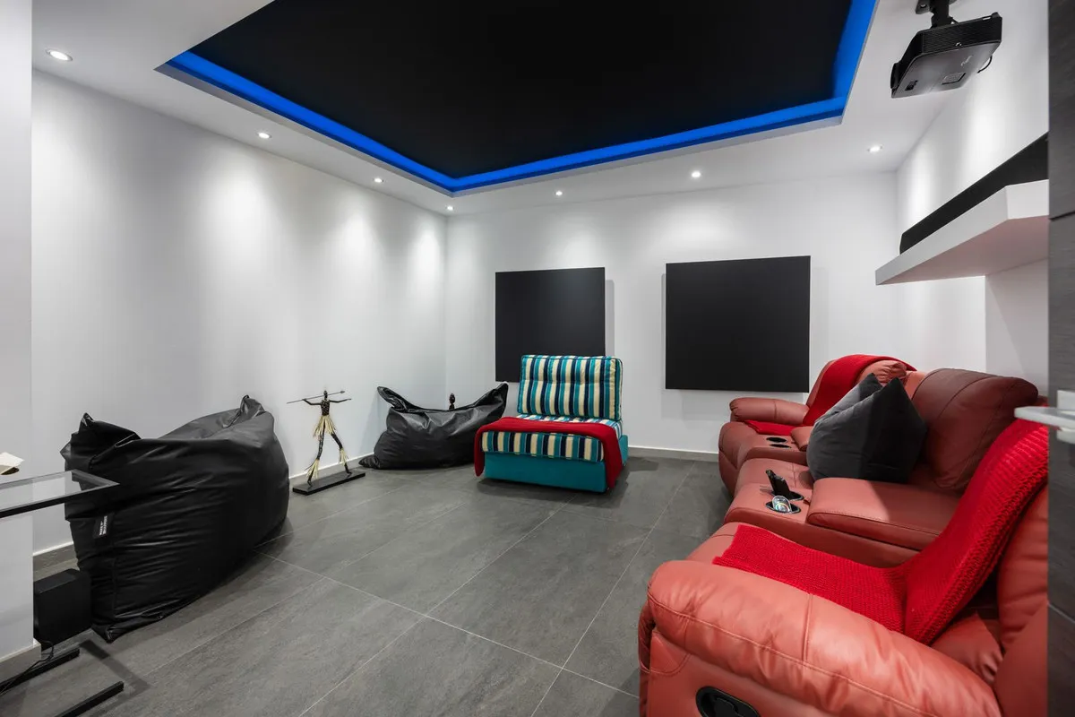 adcaa688-e241-4f8a-9dd2-841e3f0ff40e