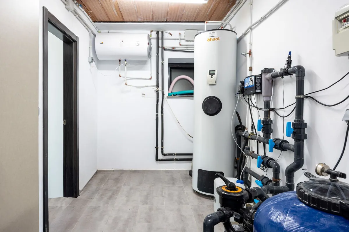 dc24c523-8049-43dc-8e7c-3f505d30aa2e