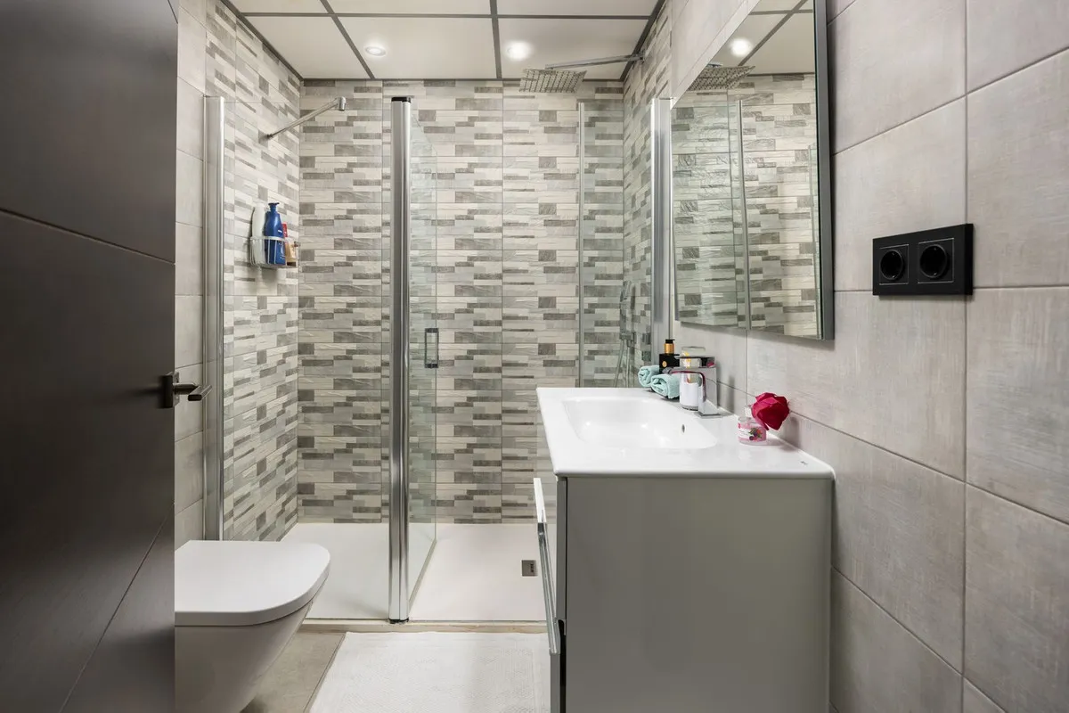 fbe35a24-5ea6-46f3-afc2-afe46bb3712f