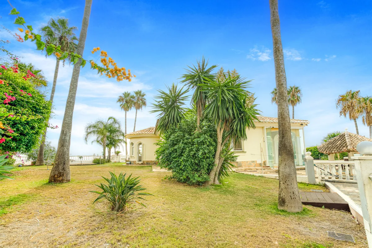 2b640b84-5ec2-4bfc-8e94-301d2da3e8a3