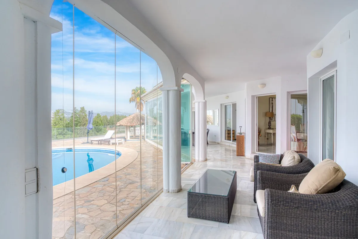 2cf4d51d-685a-4a5e-a4e0-ee14c79af655