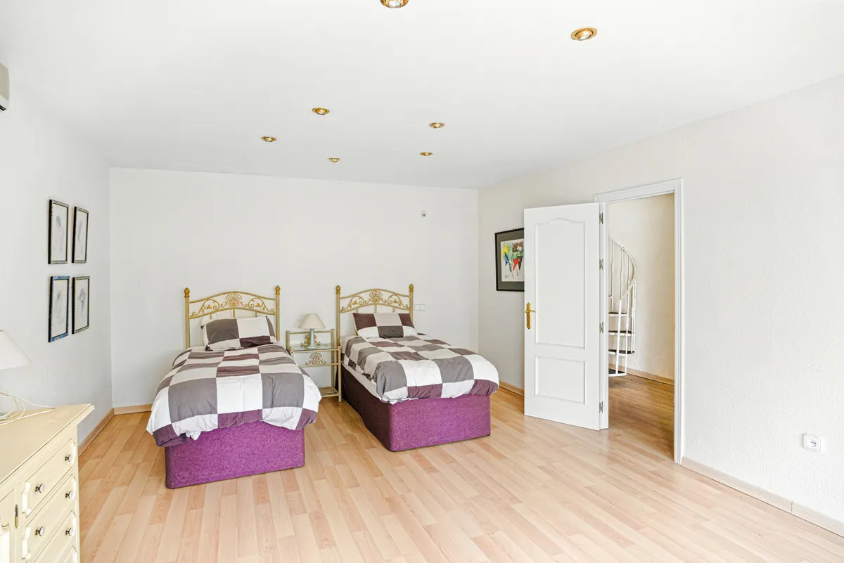 427c3509-5008-4cc9-ac88-565f3f2ab5c5