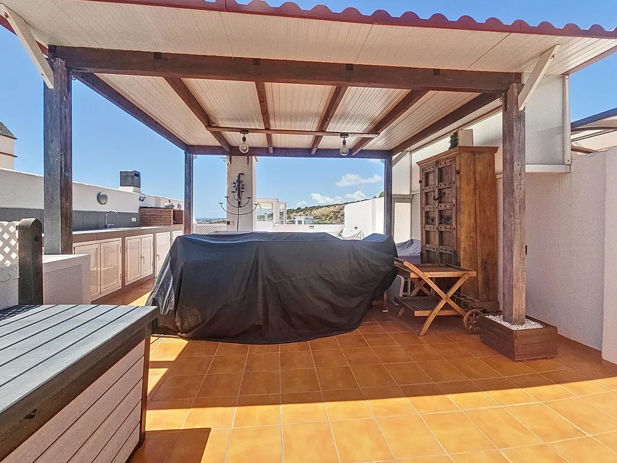 7b92f140-5ed1-4735-b1c0-cdfb9f27c6b8