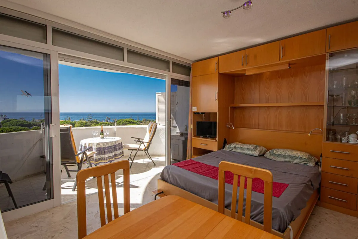 14658cb9-d809-4a31-8345-f478e4b72dc9