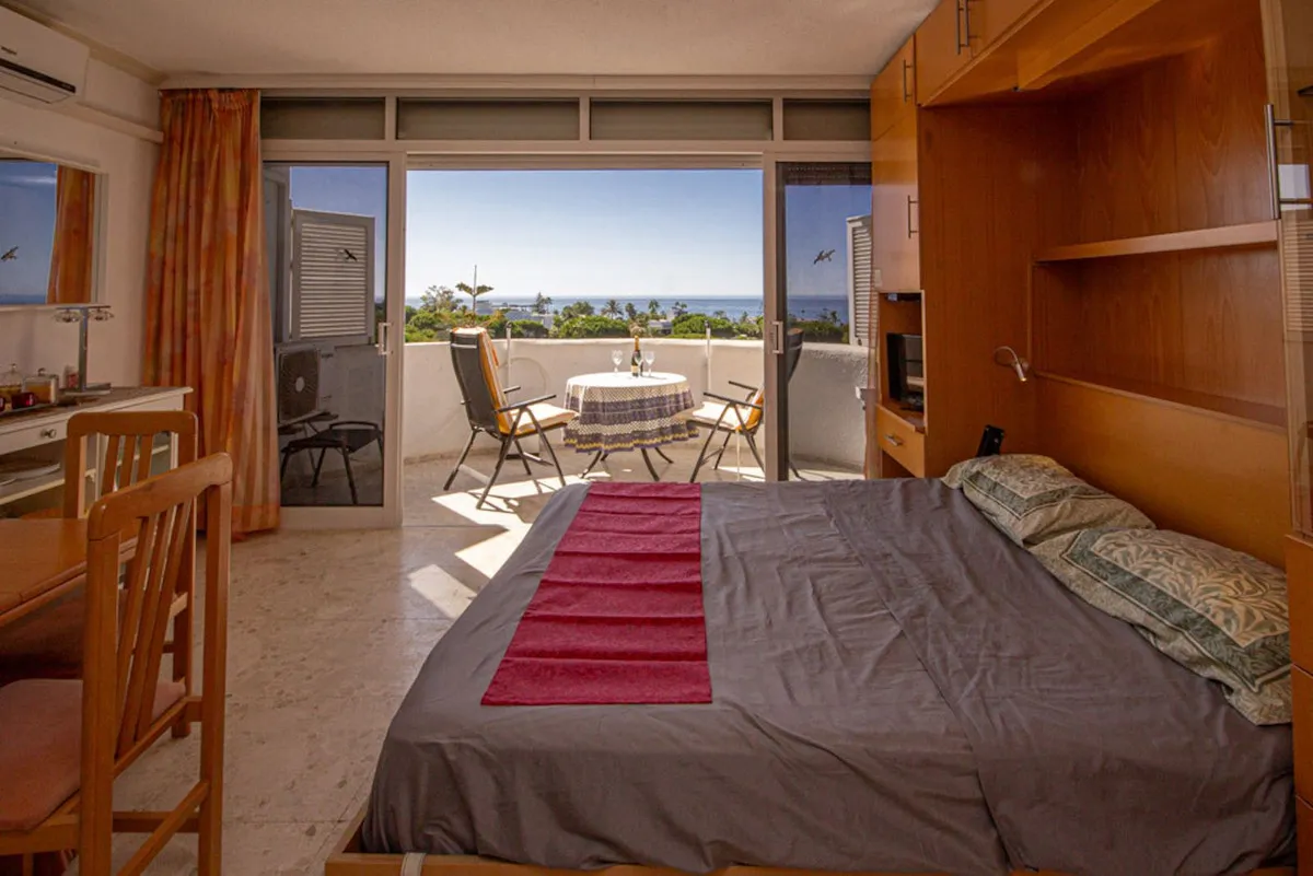 ee81fbaf-81e2-4858-9711-4678000c94dc