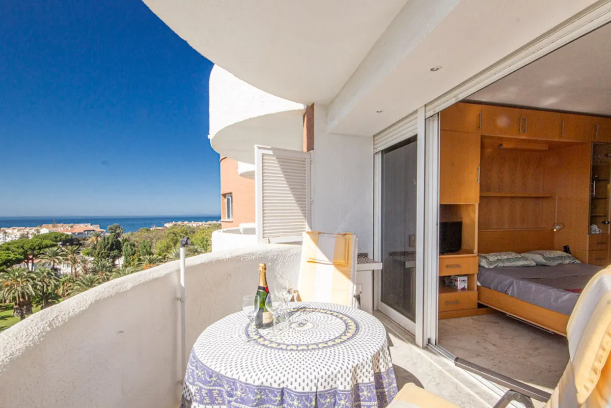 f610282e-4a99-4d75-9efe-ceba34651dda