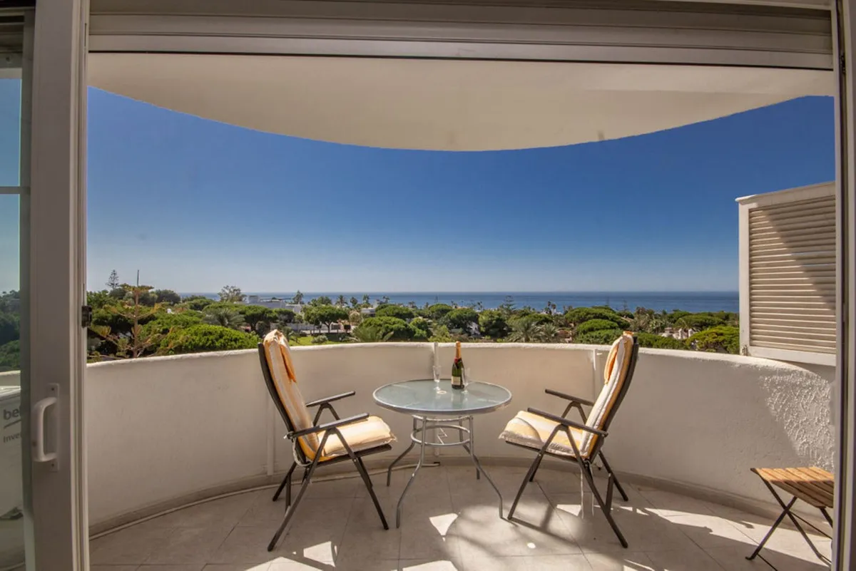 380286c2-53bb-40b8-8157-2d5b605a24f5