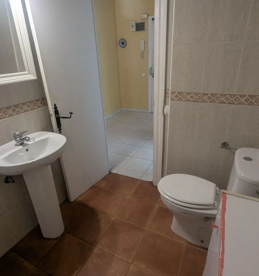 c58940a0-785a-47bb-a7f2-bc56ee5cdf5e