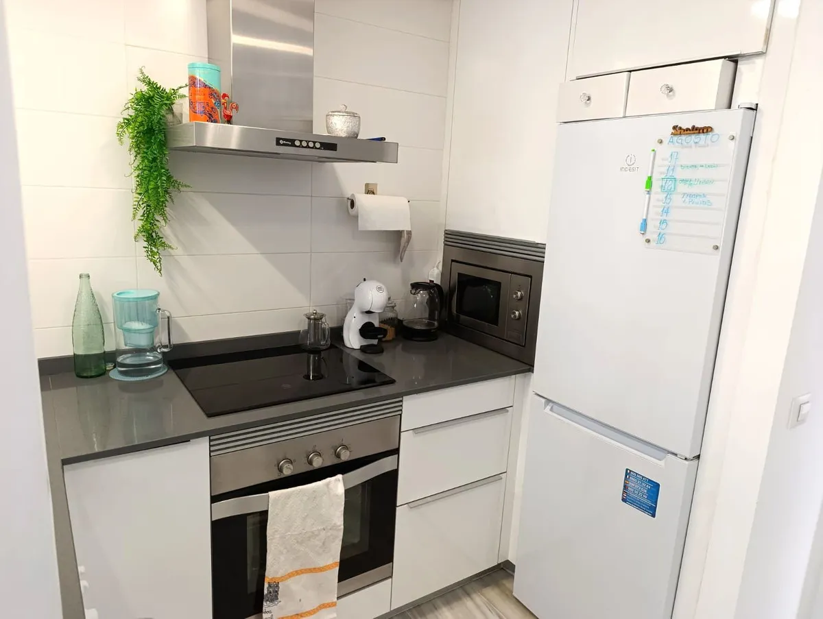 17b16f9e-b531-4dfc-ba07-cb00bc4e9a7c