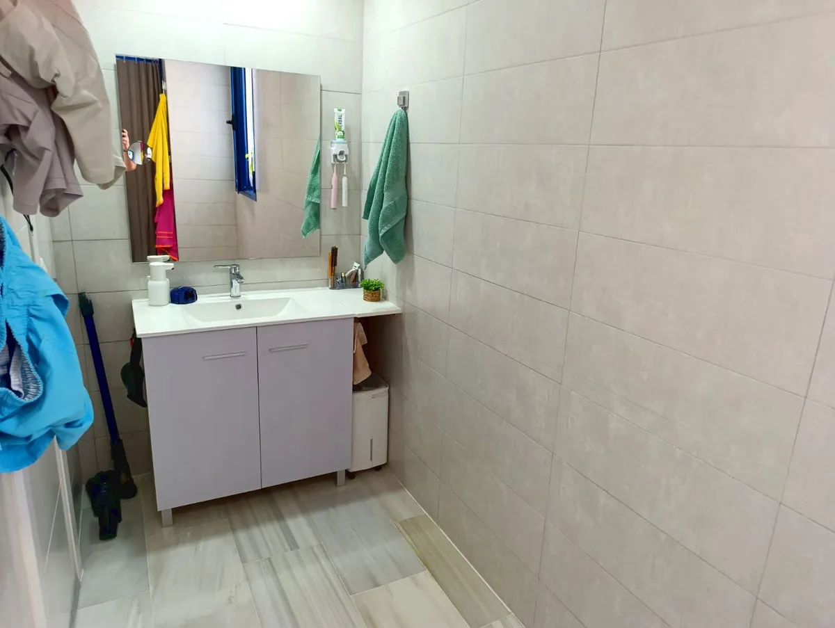 d63071a2-58a2-4659-ac18-e4a0a296676c