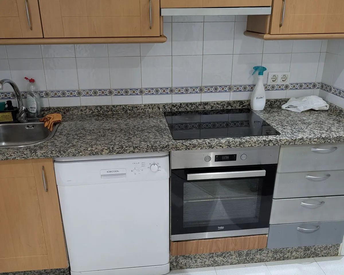 0792b9ec-f2a3-40e9-8912-6b0f7d76eed5