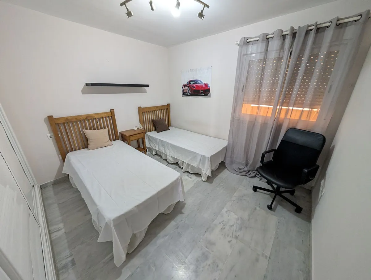 3753a8b5-eea7-432e-a47a-6b23ab325024