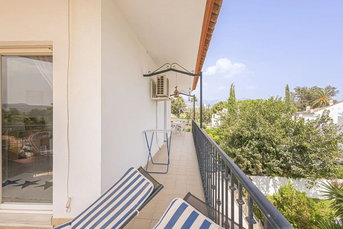 7b177c8f-13b9-450c-9dc2-9fedbd8a0ba6