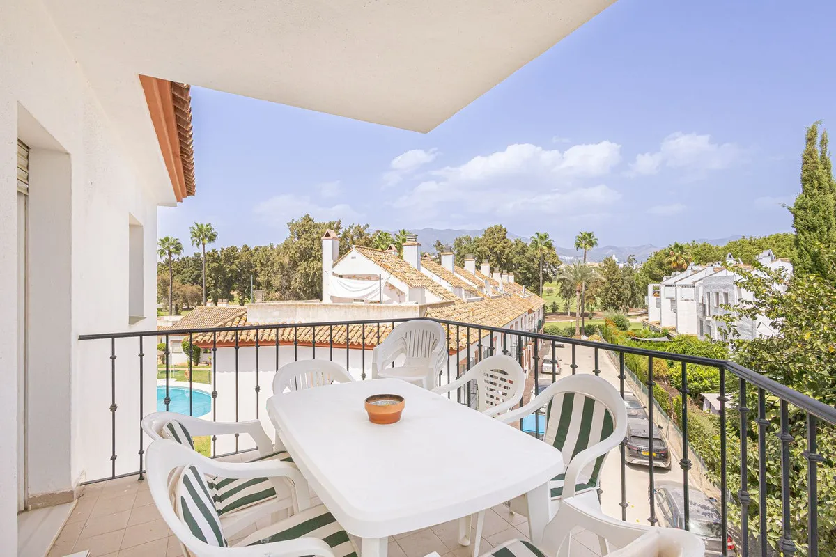 a161b1f9-3a30-444e-9521-79f9d2bd3400