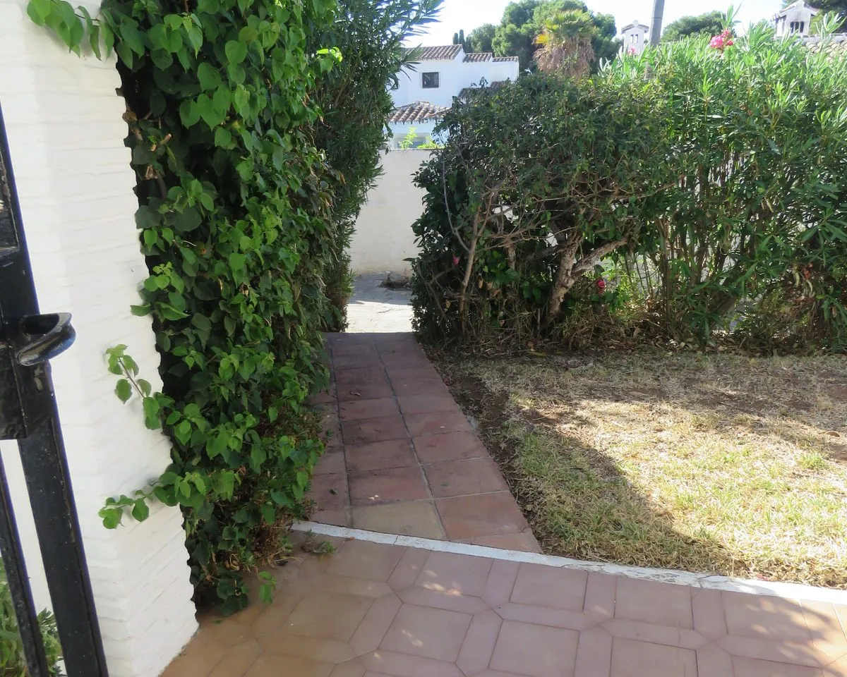 f2c0d77b-970e-4461-b604-0d8801325647