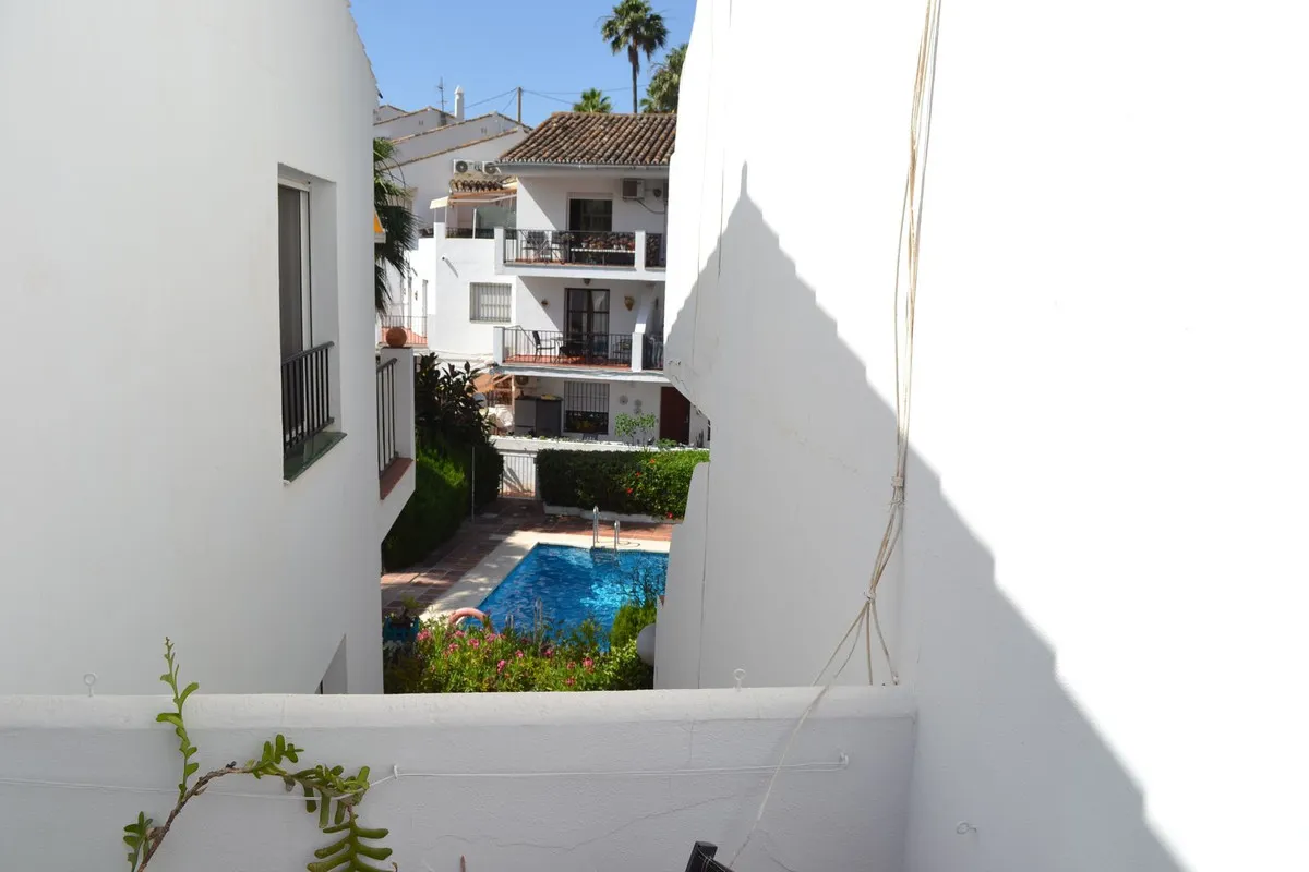 7780d32d-39fb-49cd-8f5b-f739a2b5b574