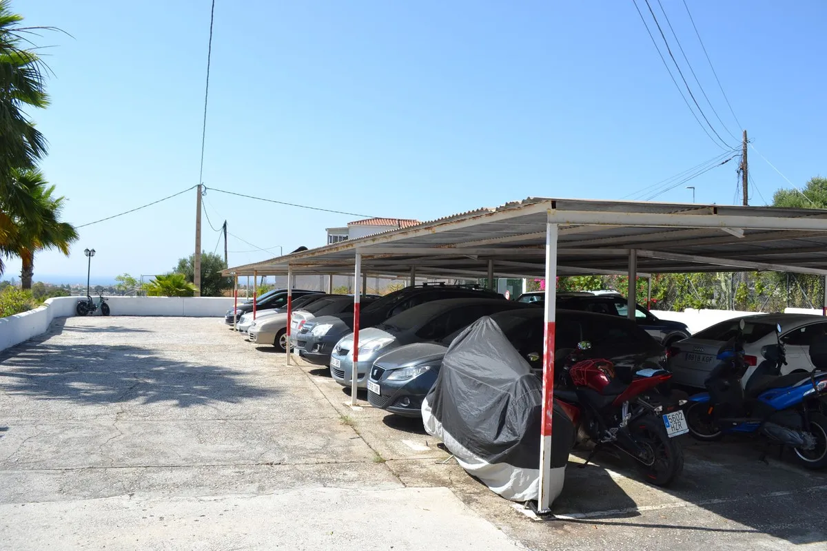 e6fc958e-7dba-48b8-8c3d-3bc3cf77f03d